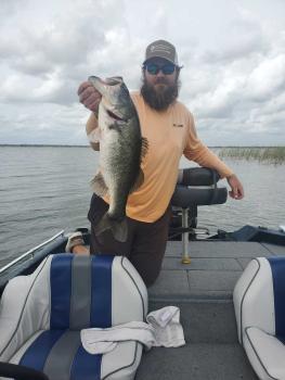 Florida Bass Fishing Guide Lake Parker 6 pounder